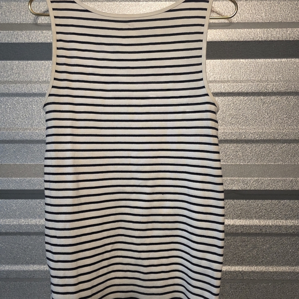 GAP Black and White Striped Tank Top - Picture 3 of 3